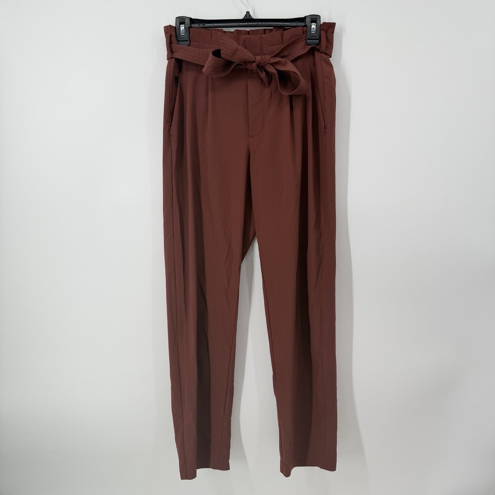 Athleta Skyline‎ Pant II Stretch Paperbag Pants Women's Size 4 Cognac Brown Belt